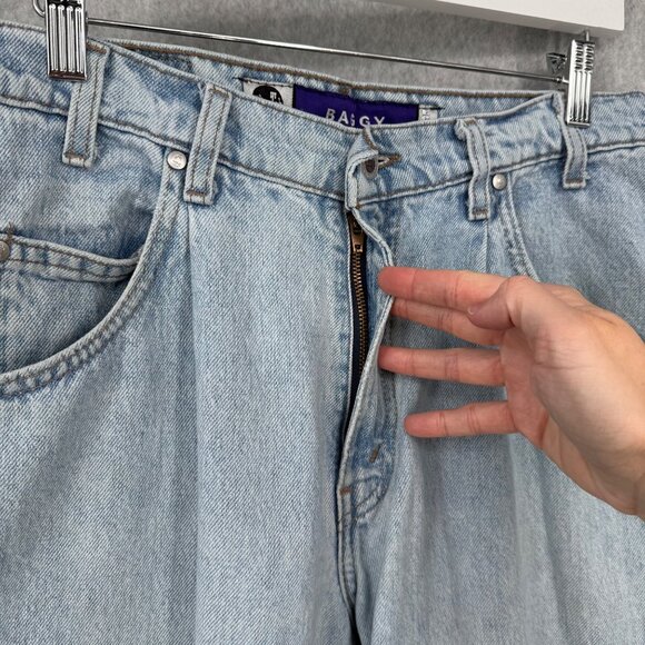 Levis Mens VTG Silvertab Baggy Jeans Size 33 Light Wash Denim Pleated Skater Y2K - Picture 3 of 13